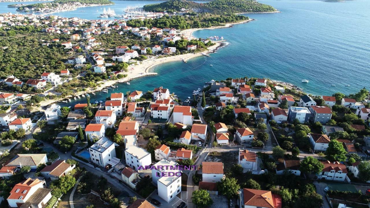 Luxury Apartment Ledo Rogoznica  Ngoại thất bức ảnh